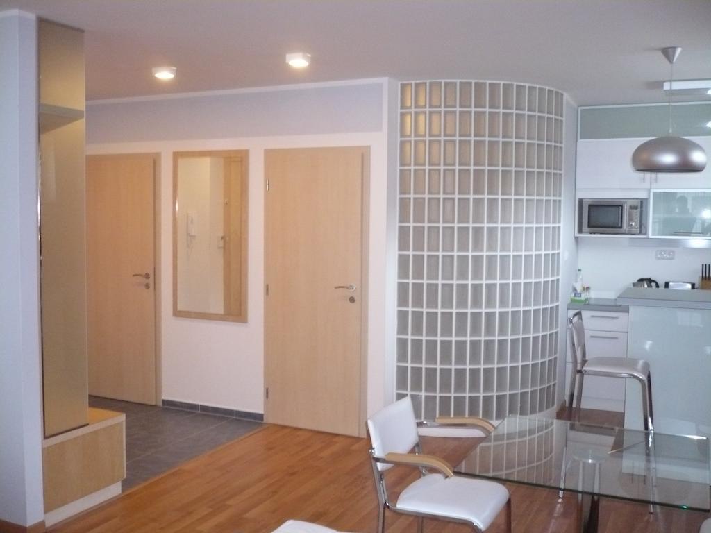 Apartman Anezka Luhačovice Δωμάτιο φωτογραφία