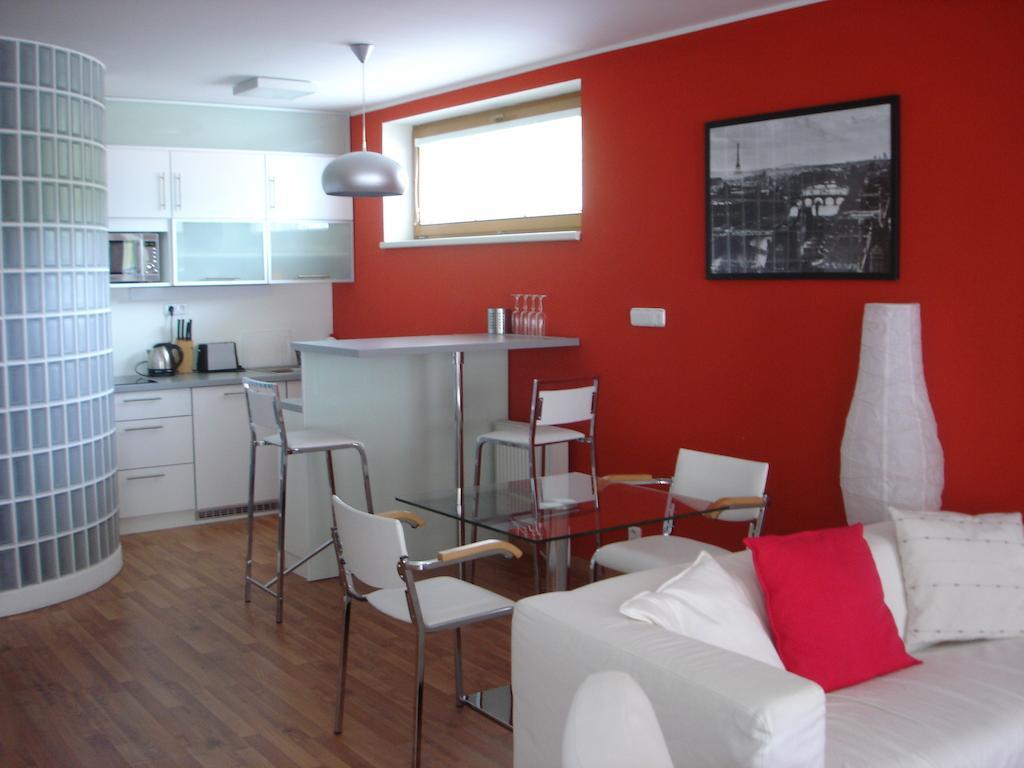 Apartman Anezka Luhačovice Δωμάτιο φωτογραφία